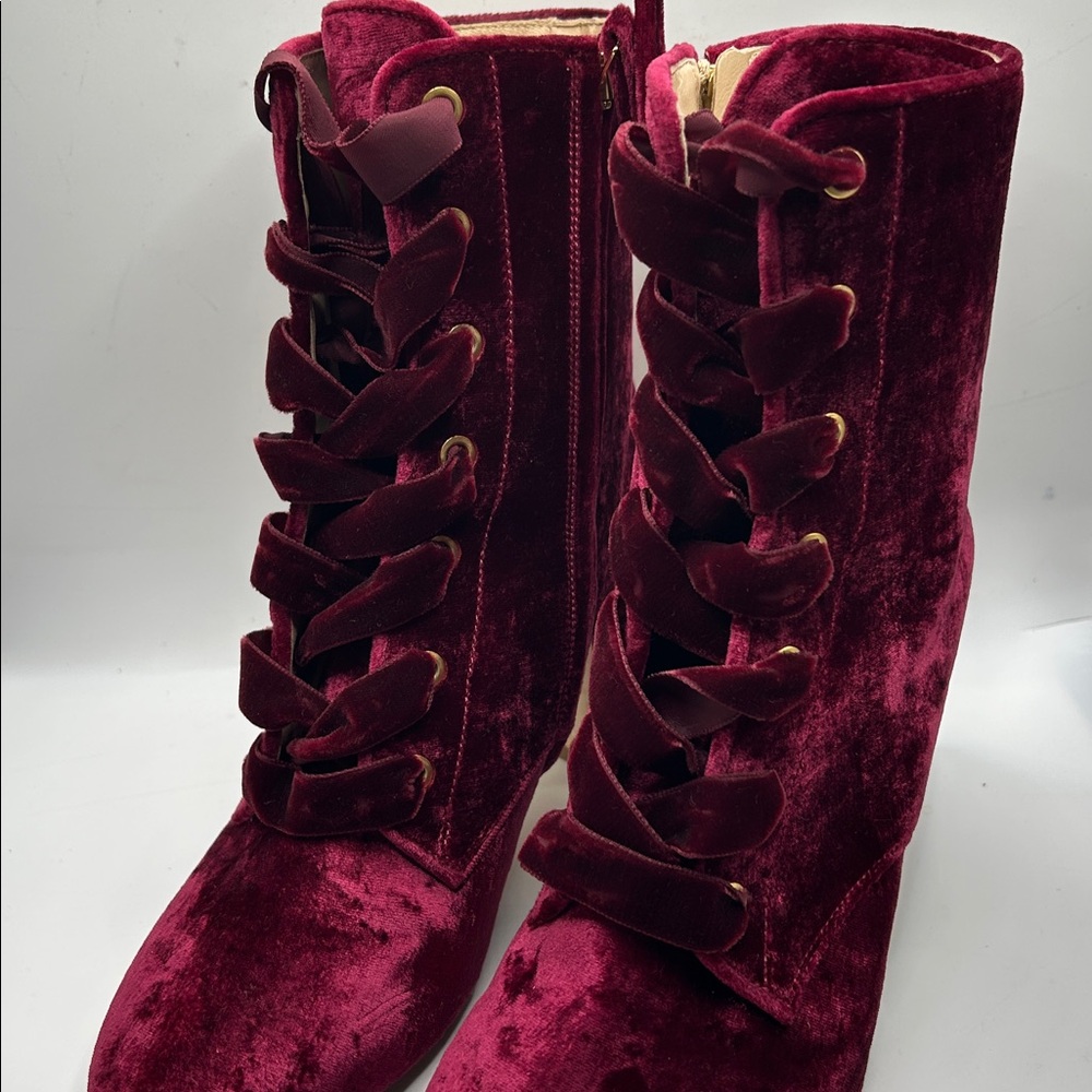 Polly Plume Women’s Boot Heels size 7.5 - Picture 7 of 11